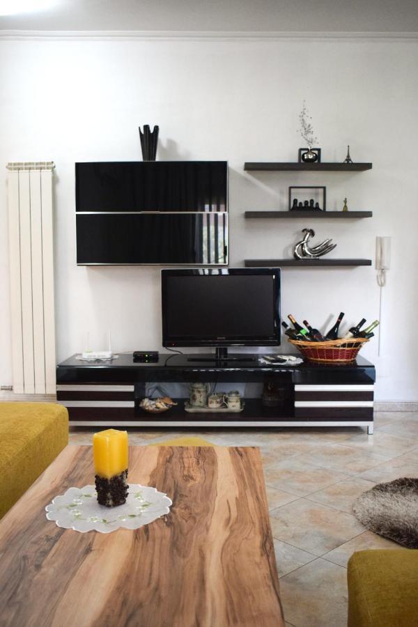 New Apartment Zoe Shkoder Ngoại thất bức ảnh