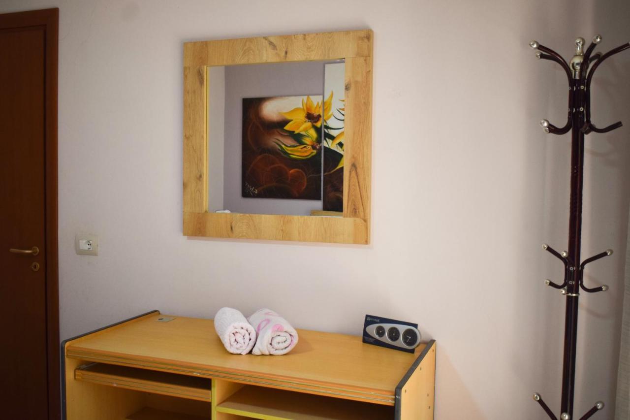 New Apartment Zoe Shkoder Ngoại thất bức ảnh
